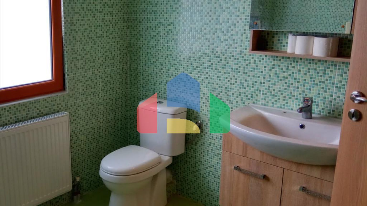 Продаж - Будівля 660 m² в Афінах