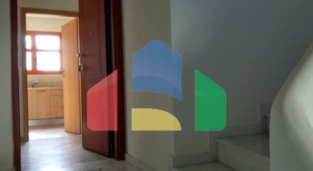 Продаж - Будівля 660 m² в Афінах