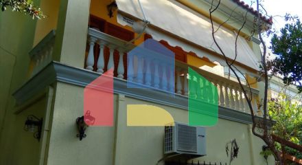 Продаж - Будівля 660 m² в Афінах