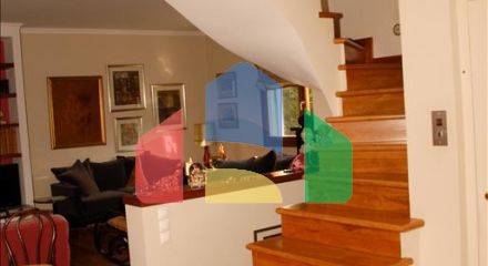 Продаж - Котедж 350 m² в Афінах