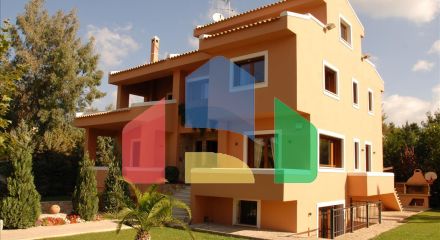 Продаж - Котедж 350 m² в Афінах