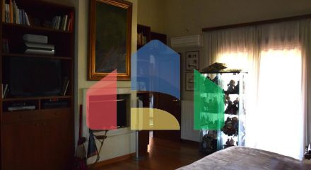 Продаж - Котедж 350 m² в Афінах