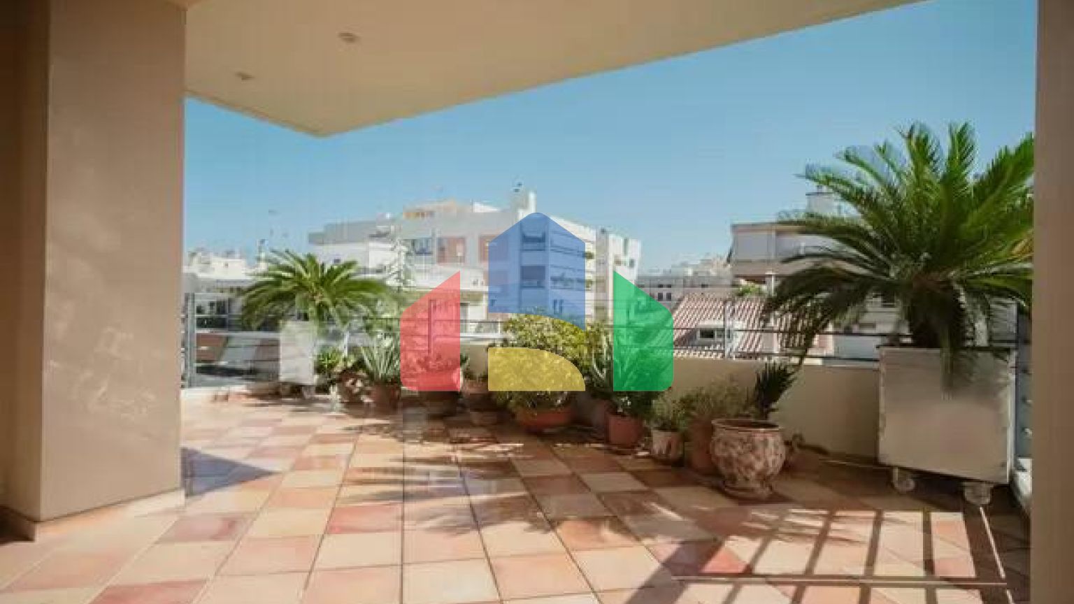 Продаж - Таунхаус 200 m² в Афінах