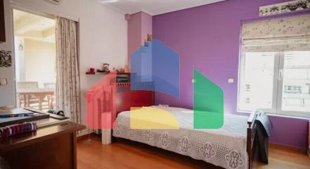 Продаж - Таунхаус 200 m² в Афінах