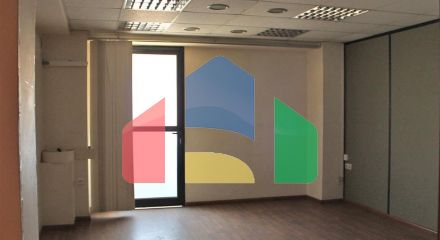 For Sale - Commercial property 580 m² in Athens