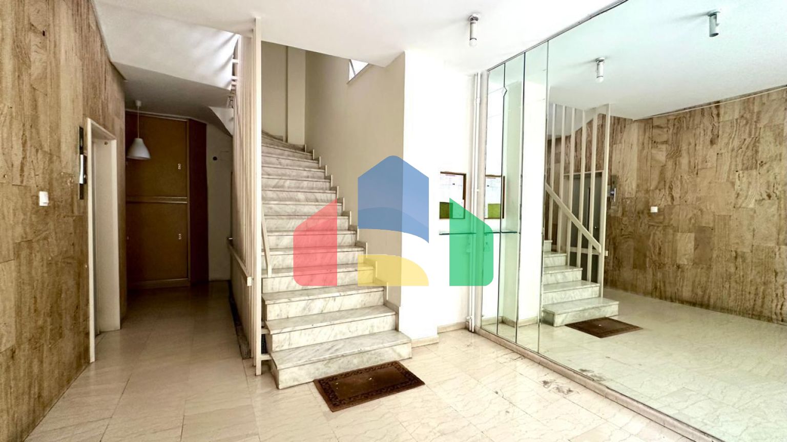 Продаж - Квартира 86 m² в Афінах