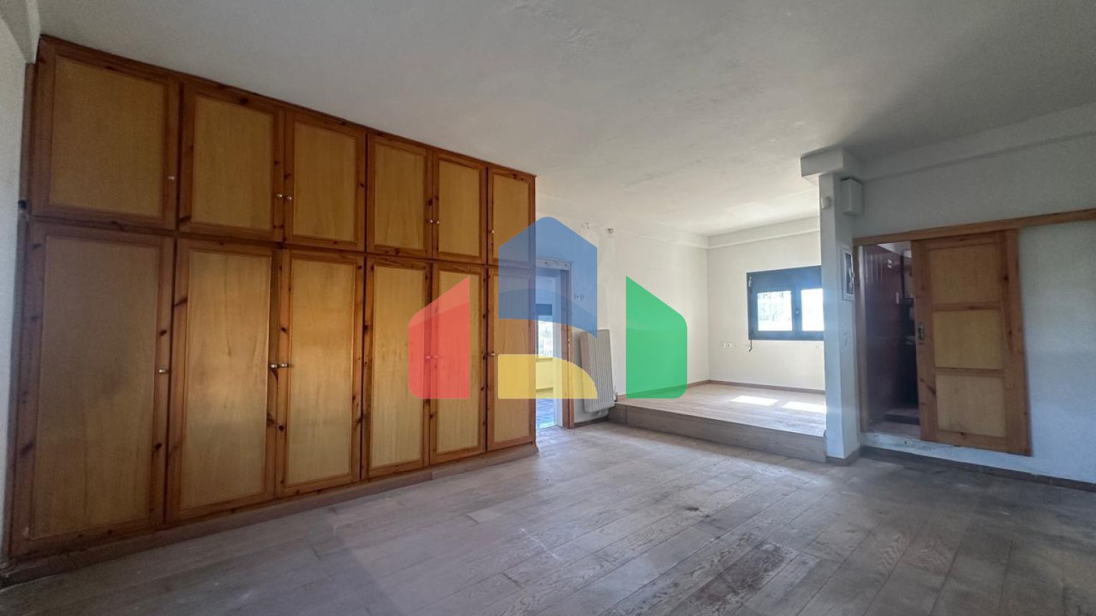 Продажа - Коттедж 230 m² в Афинах