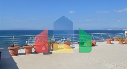 Продажа - Таунхаус 306 m² в Афинах