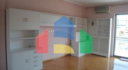 Продажа - Таунхаус 306 m² в Афинах