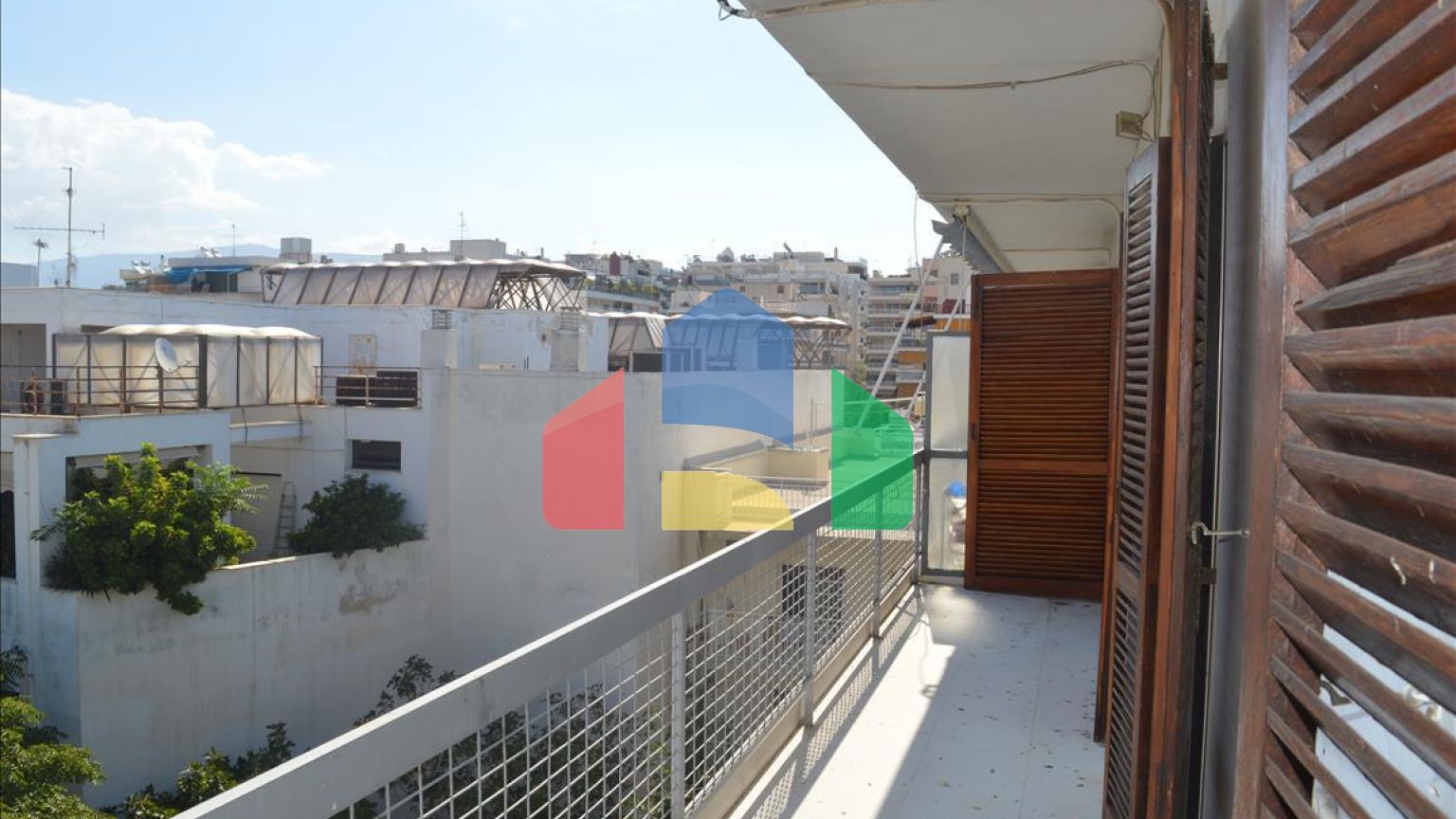 Продаж - Таунхаус 306 m² в Афінах