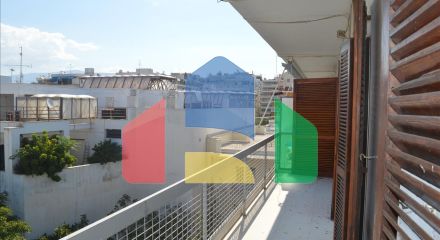 Продаж - Таунхаус 306 m² в Афінах