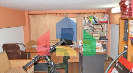 Продаж - Комерційна нерухомість 43 m² в Афінах