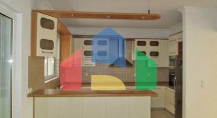 Продажа - Коттедж 375 m² в Афинах