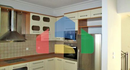 Продажа - Коттедж 375 m² в Афинах