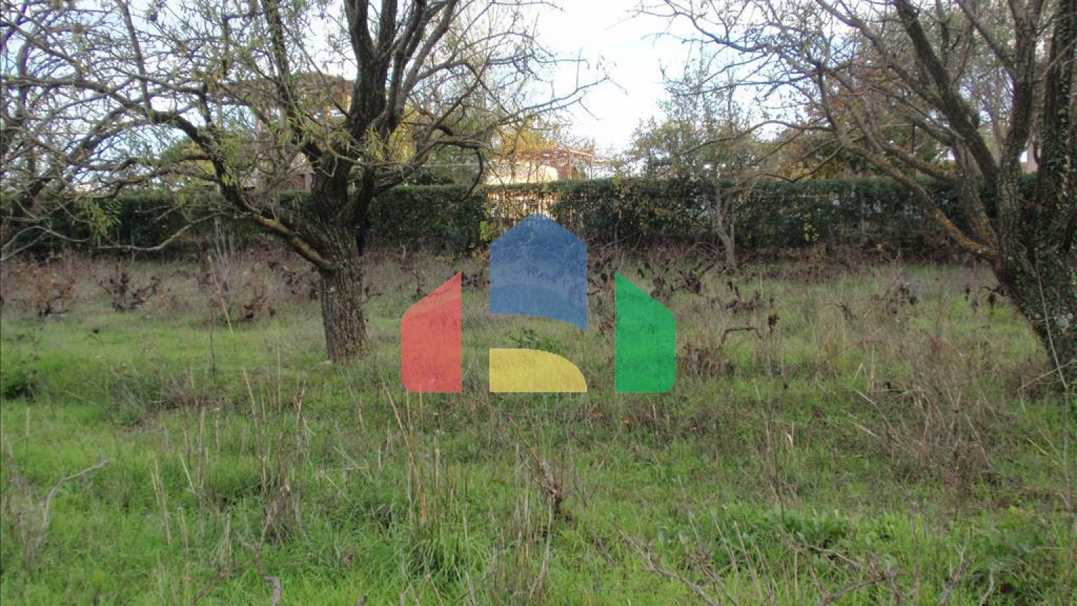 Продажа - Земельный участок 4000 m² в Афинах