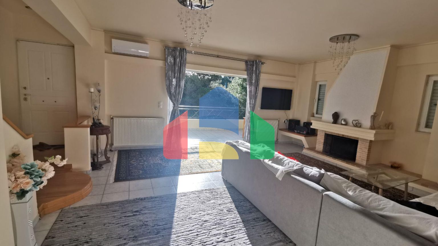 Продажа - Коттедж 250 m² в Афинах