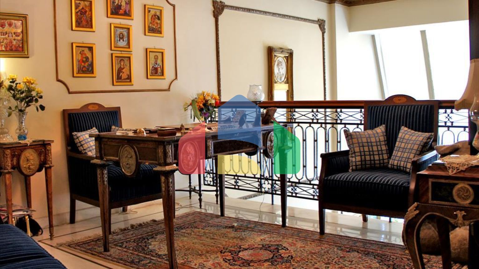 Продаж - Таунхаус 600 m² в Афінах