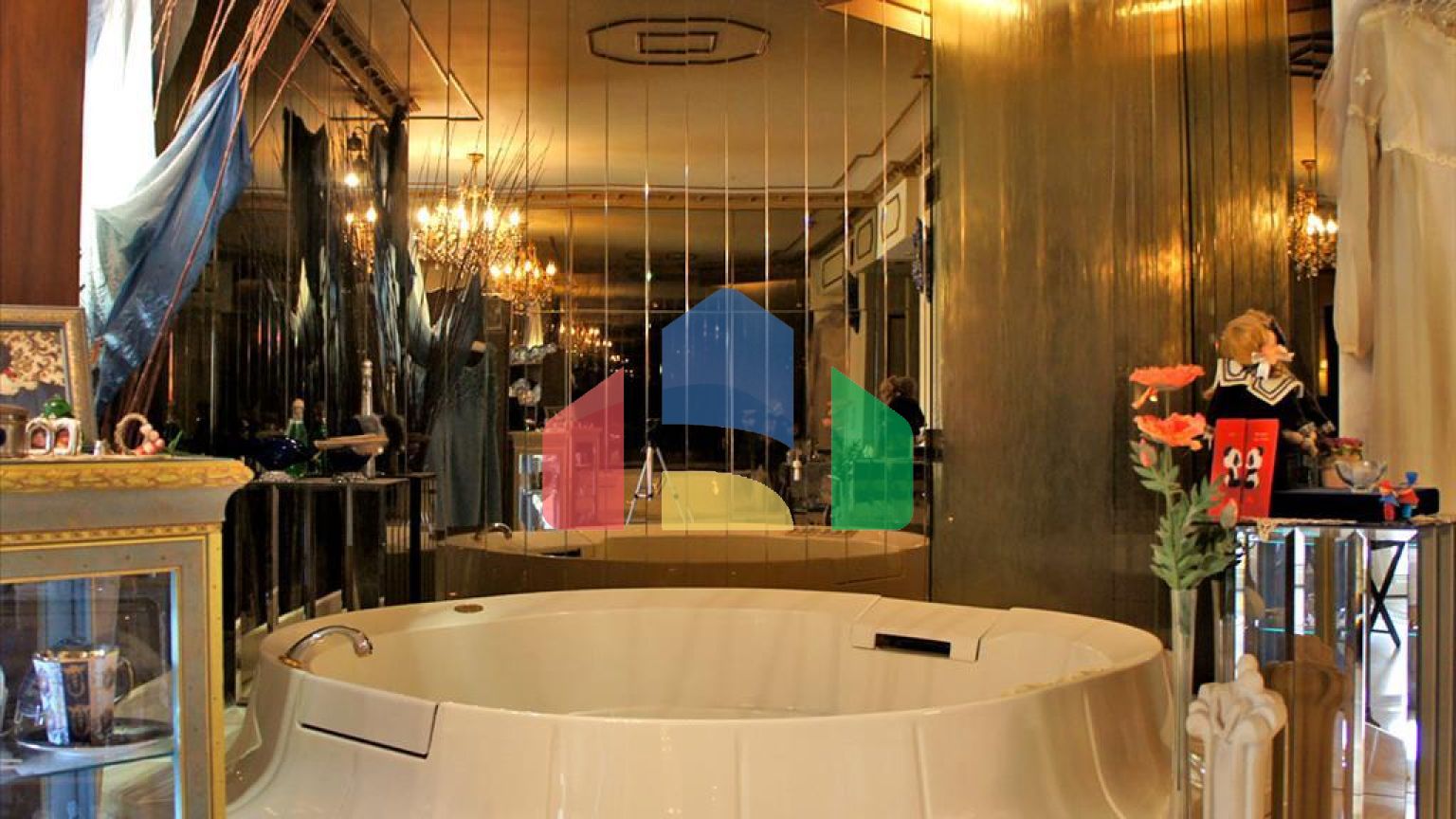 Продаж - Таунхаус 600 m² в Афінах