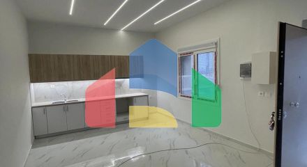 Продаж - Квартира 81 m² в Афінах