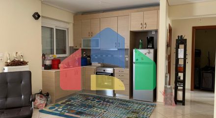 Продажа - Здание 680 m² в Афинах