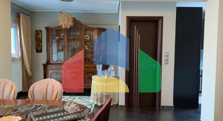 Продажа - Здание 680 m² в Афинах