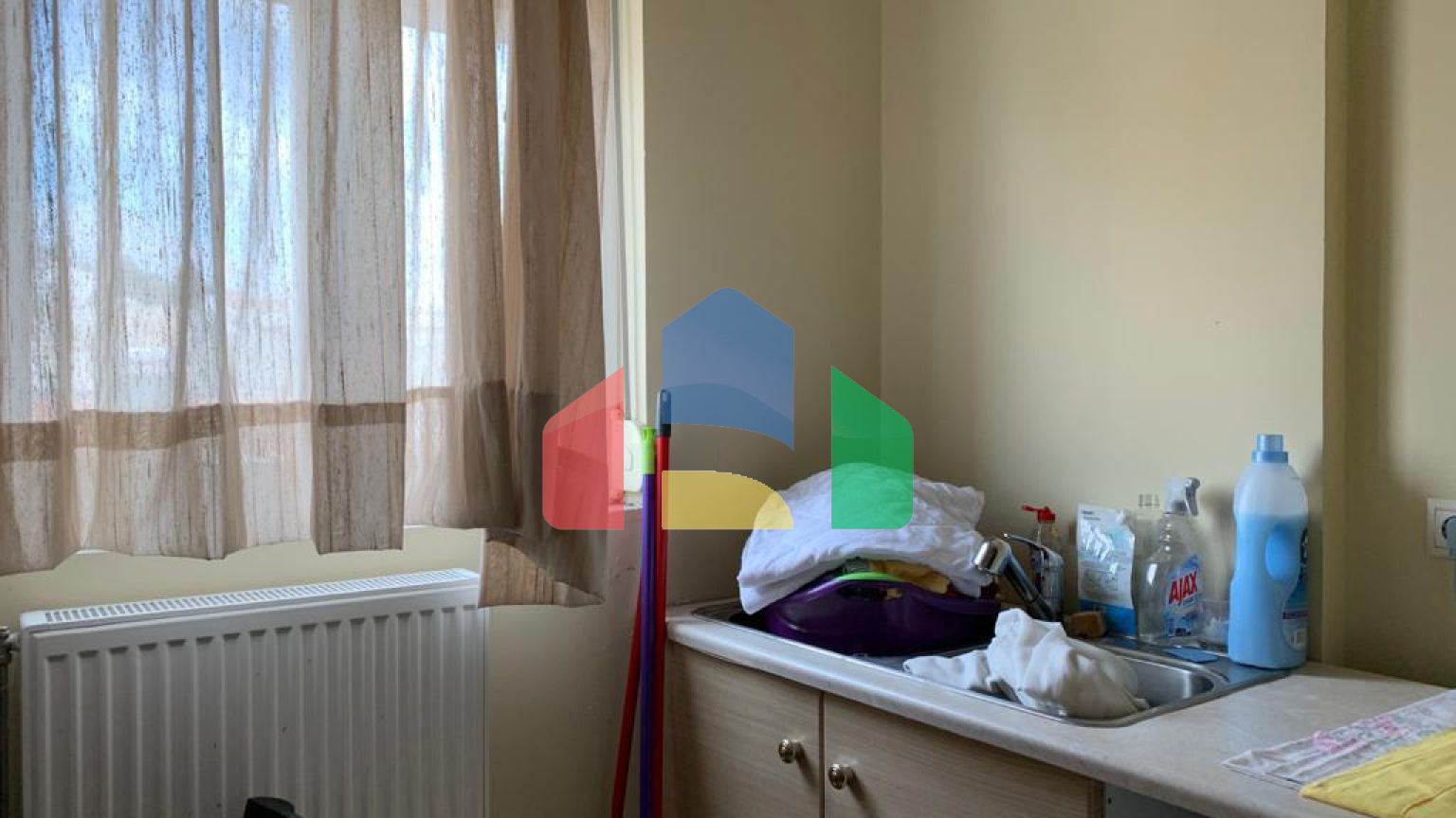 Продажа - Здание 680 m² в Афинах