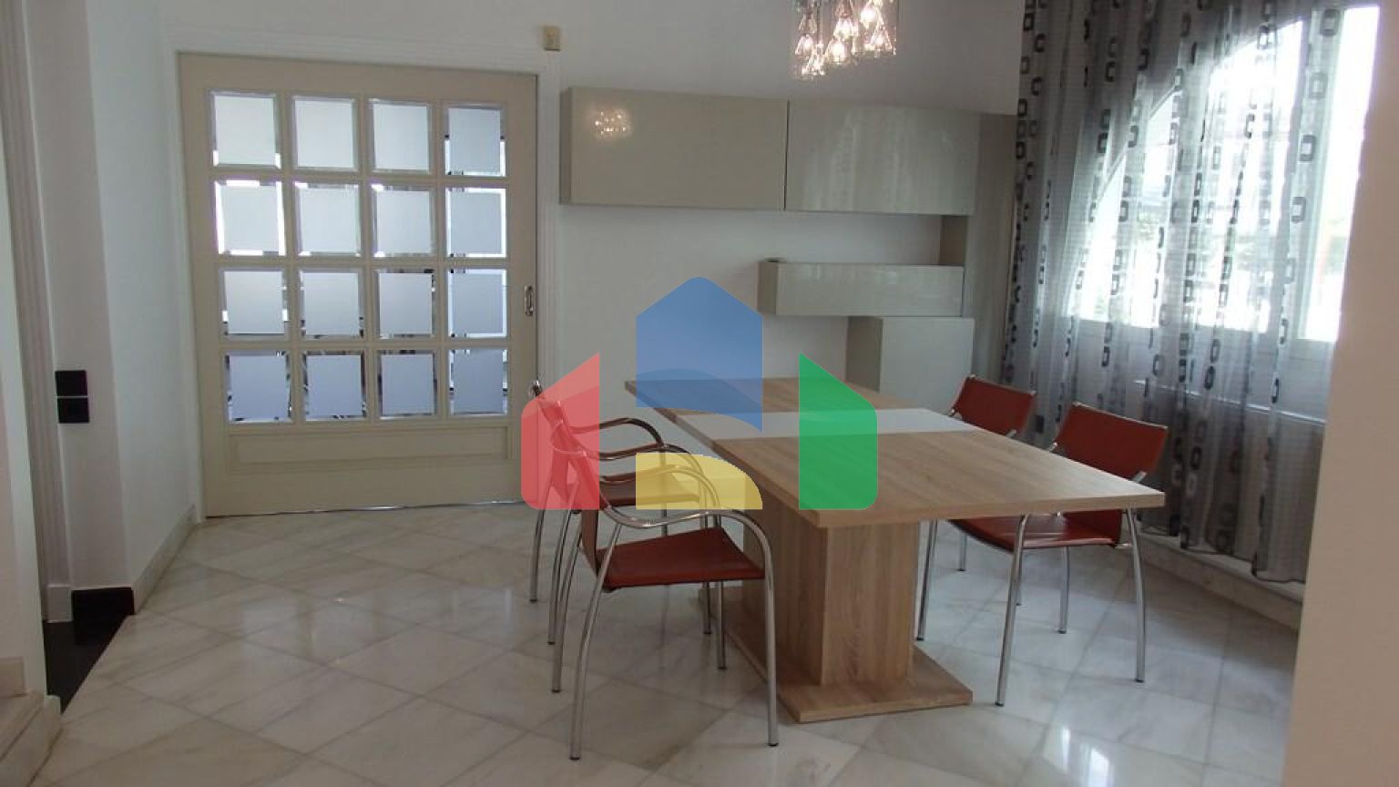 Продажа - Коттедж 380 m² в Афинах