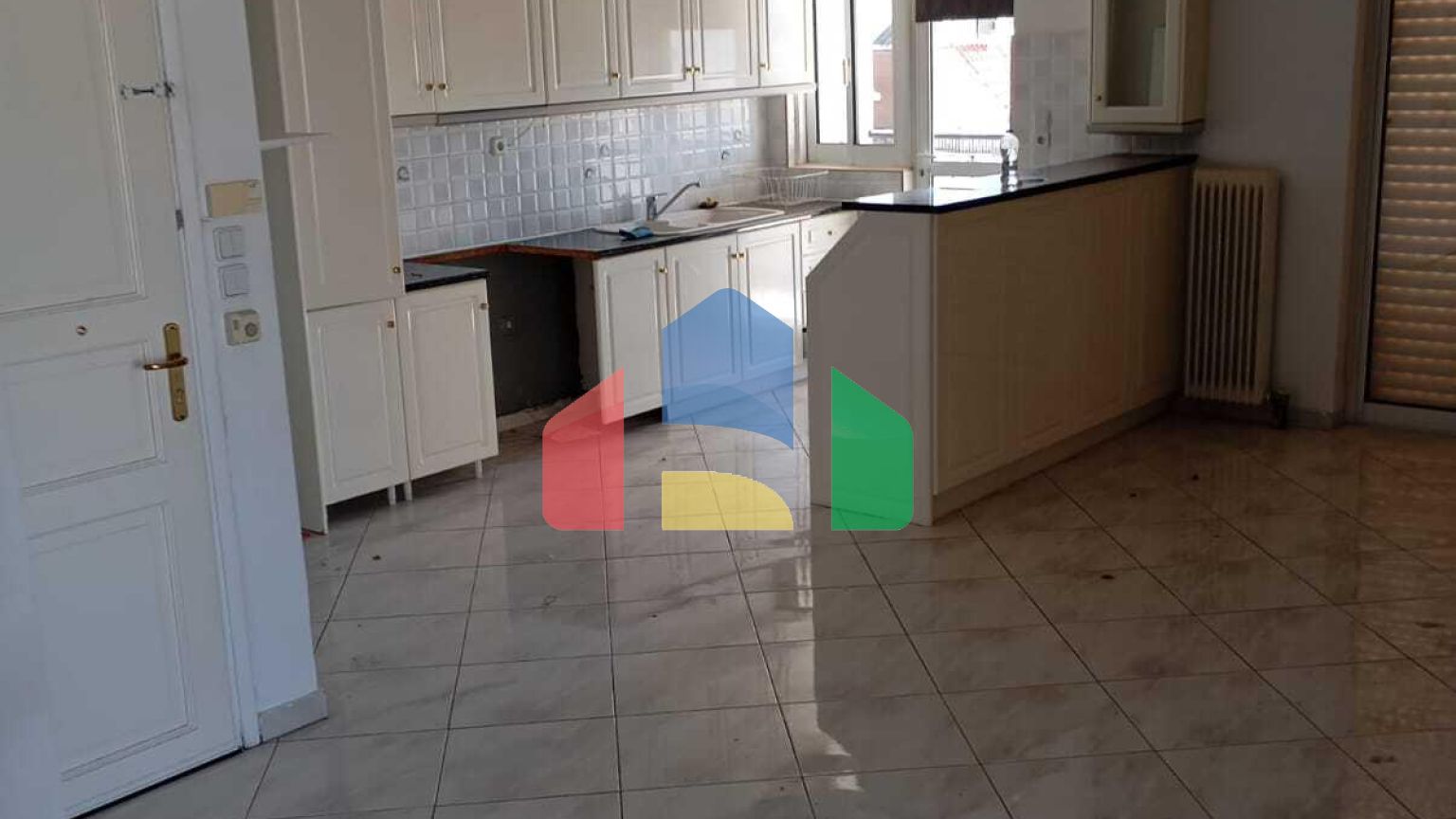 Продаж - Квартира 86 m² в Афінах