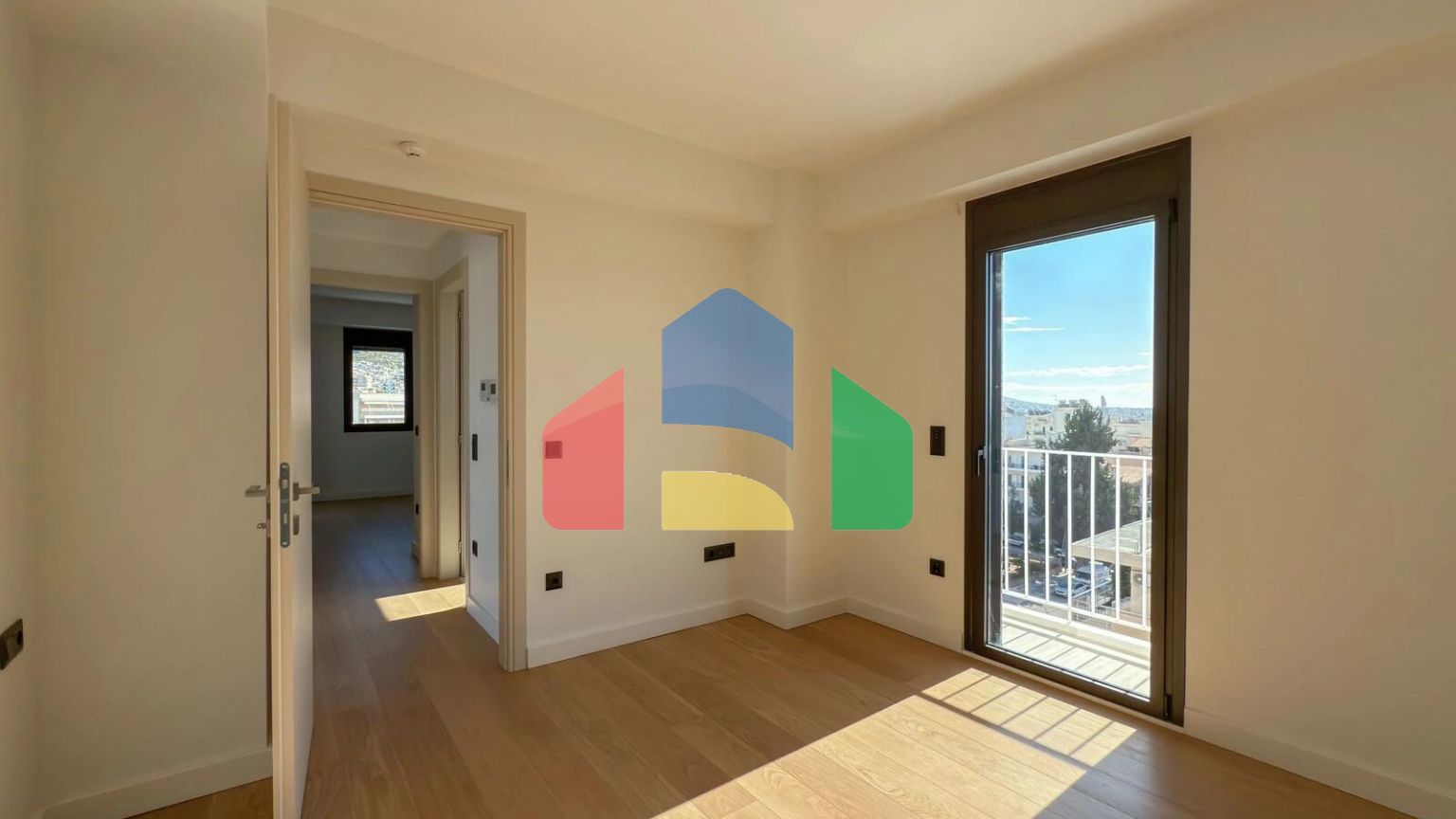 Продаж - Таунхаус 135 m² в Афінах