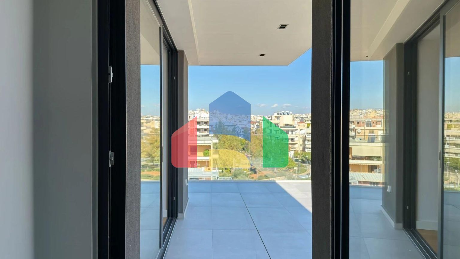 Продаж - Таунхаус 135 m² в Афінах