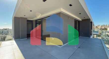 Продаж - Таунхаус 135 m² в Афінах