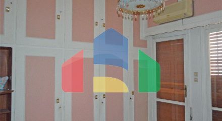Продажа - Коттедж 80 m² в Афинах