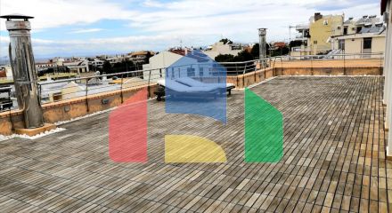 Продаж - Duplex 250 m² в Афінах