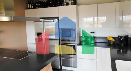 Продаж - Duplex 250 m² в Афінах