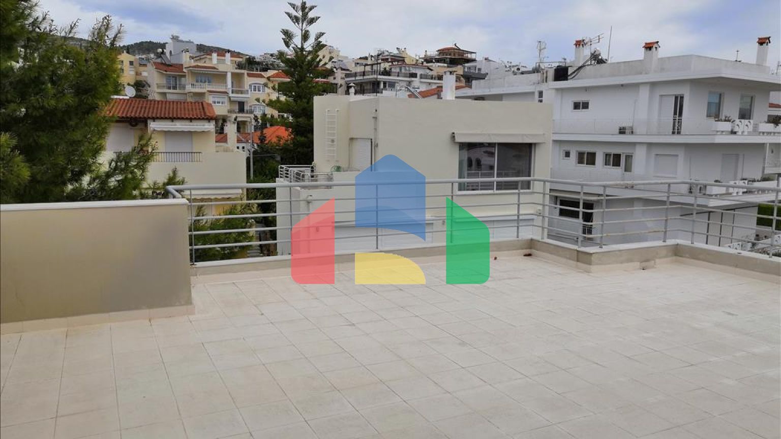 Продаж - Duplex 250 m² в Афінах