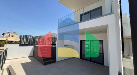 Продажа - Таунхаус 135 m² в Афинах