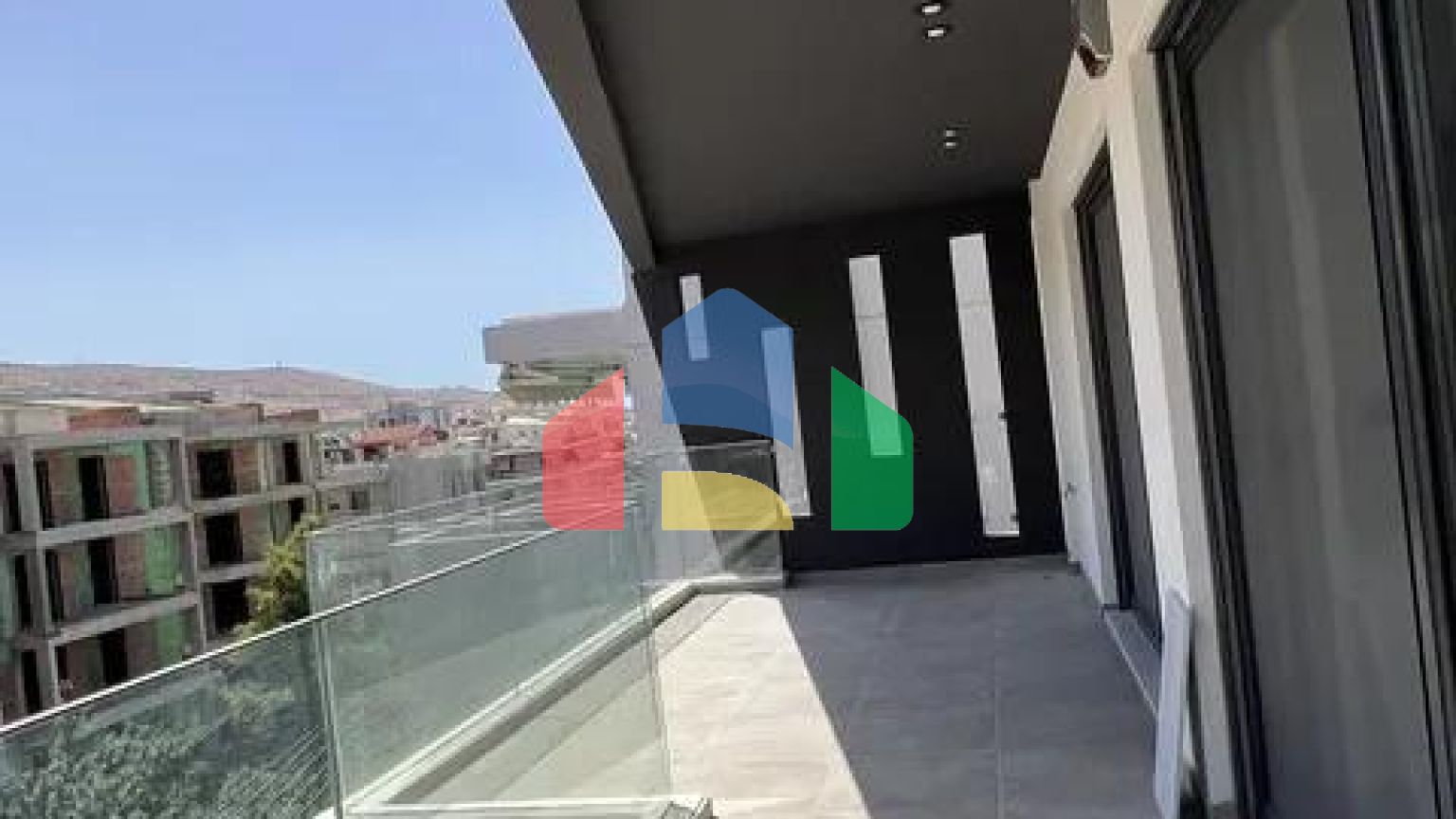 Продаж - Таунхаус 135 m² в Афінах