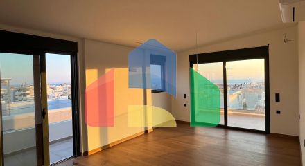 Продаж - Таунхаус 135 m² в Афінах