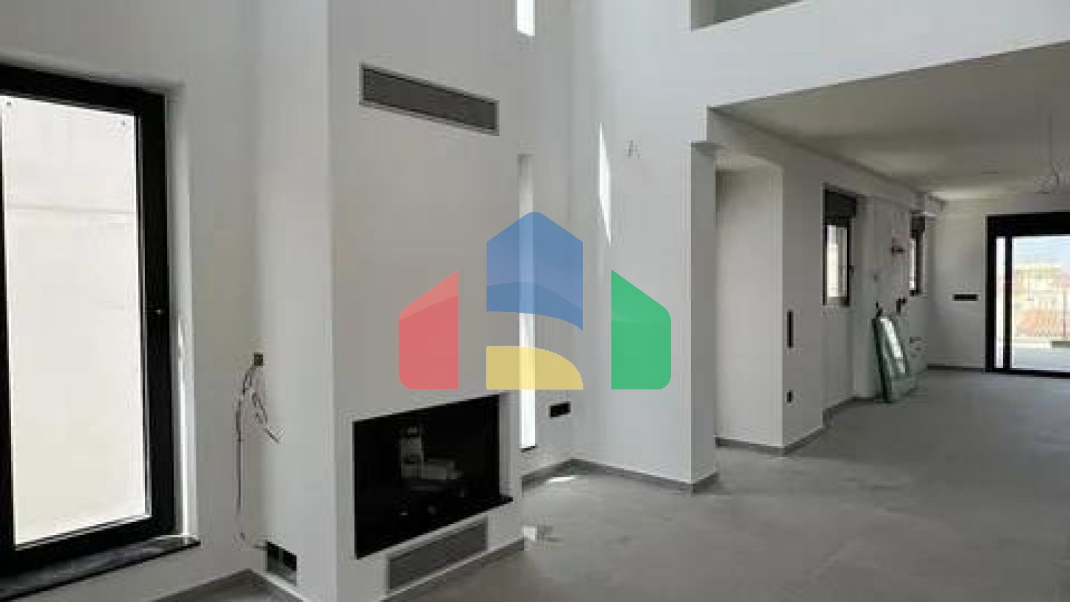 Продаж - Таунхаус 135 m² в Афінах