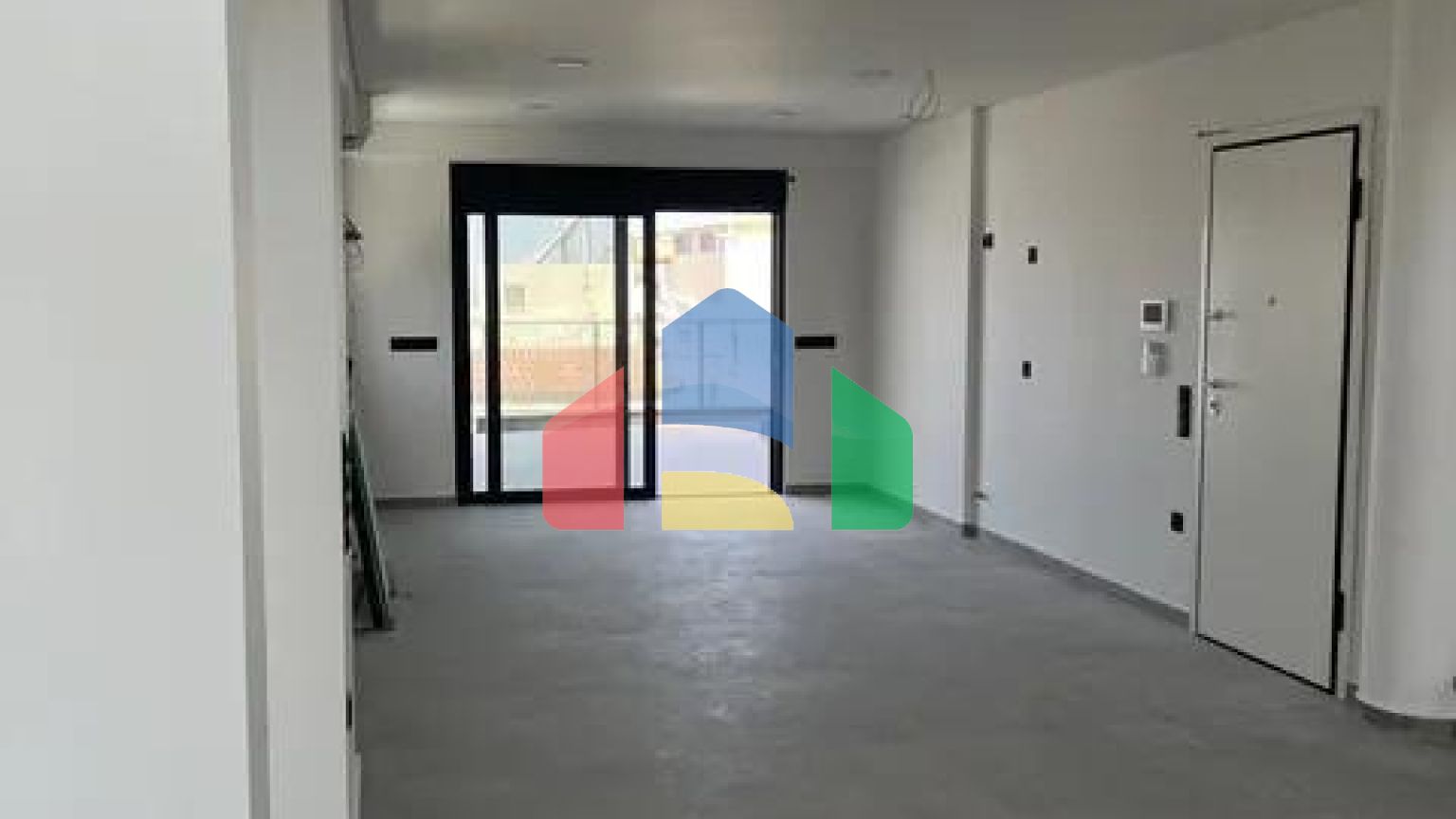 Продаж - Таунхаус 135 m² в Афінах