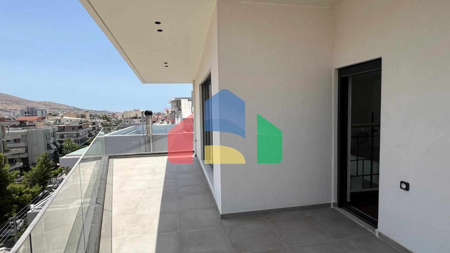 Продаж - Таунхаус 135 m² в Афінах