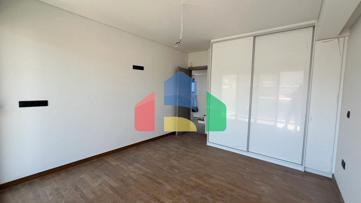 Продаж - Таунхаус 135 m² в Афінах