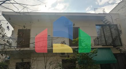 Продаж - Будівля 300 m² в Афінах