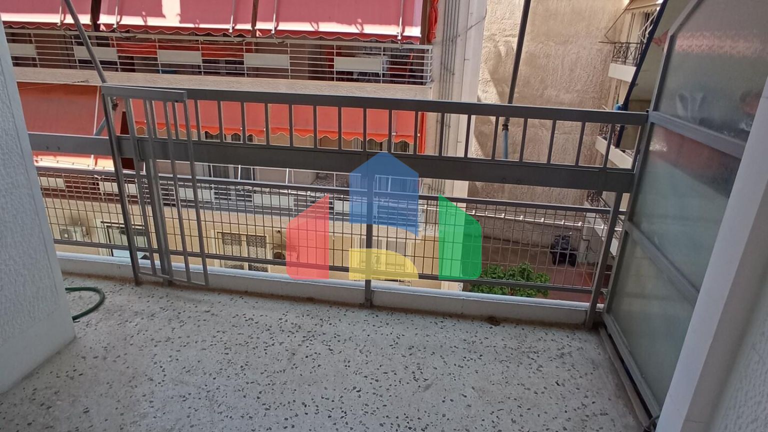 Продаж - Квартира 83 m² в Афінах