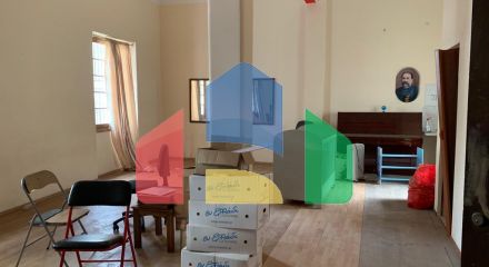 Продаж - Будівля 280 m² в Афінах