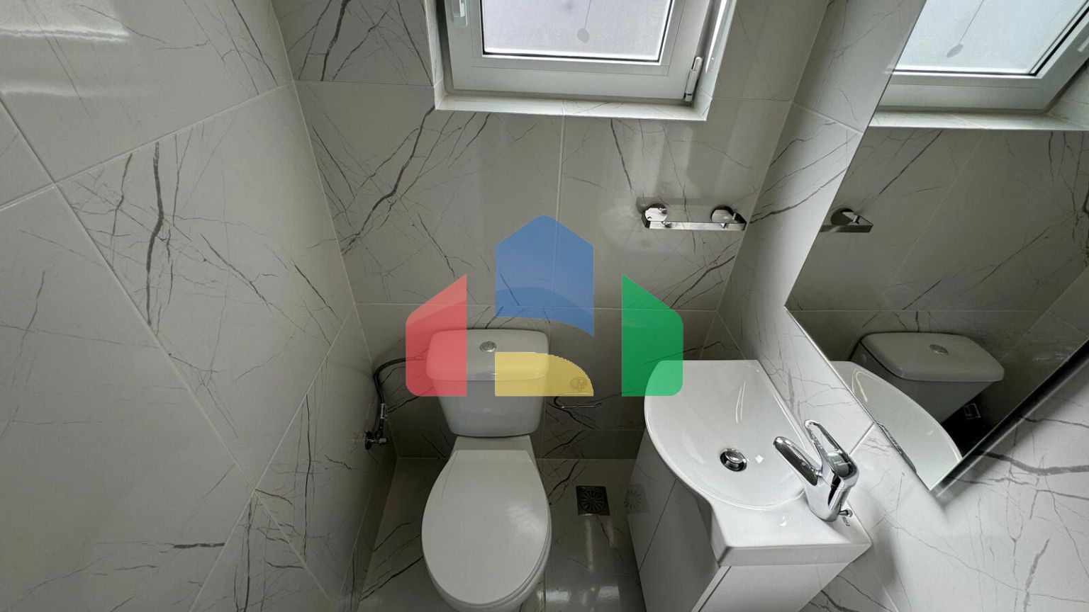 Продаж - Квартира 100 m² в Афінах