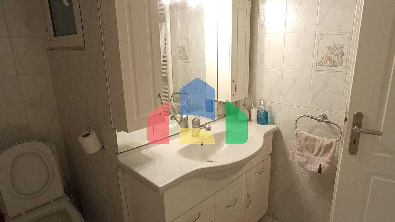 Продажа - Здание 220 m² в Афинах