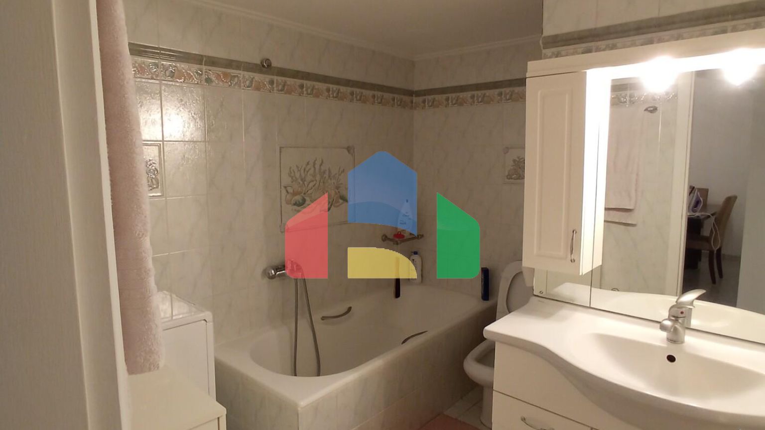 Продажа - Здание 220 m² в Афинах