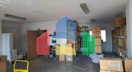 Продажа - Здание 686 m² в Афинах