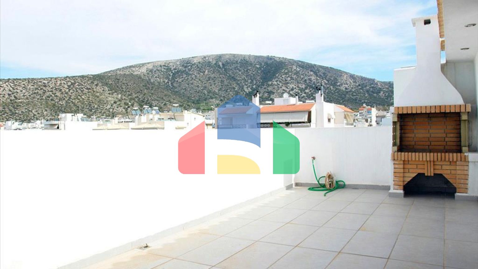 Продаж - Таунхаус 130 m² в Афінах